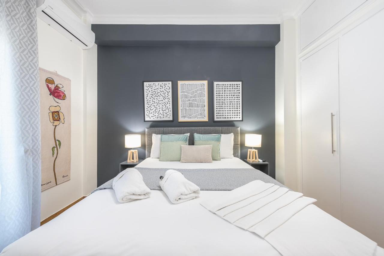 Elegant By Cloudkeys Apartment Athens